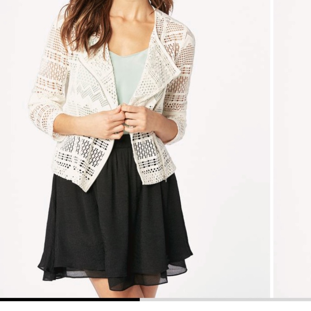 NWT JustFab  Off White Sheer Mesh Moto Jacket Size 2X.